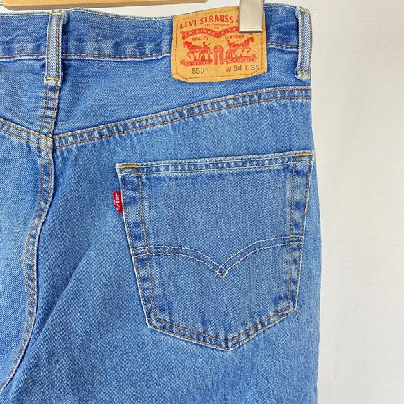 Levi's Men's 550 '92 Mid Rise Relaxed Fit Cotton Denim Jeans - Picture 4 of 16